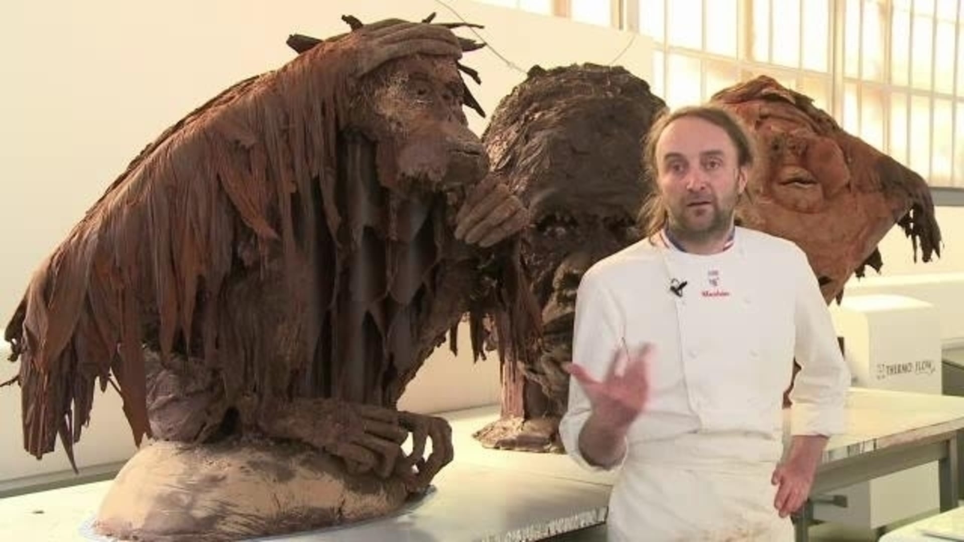 patrick-roger-the-french-chocolatier-and-his-80-kilo-chocolate